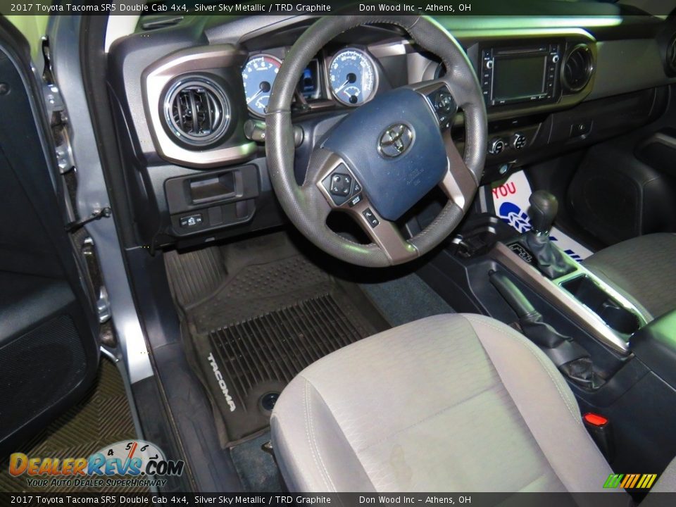 2017 Toyota Tacoma SR5 Double Cab 4x4 Silver Sky Metallic / TRD Graphite Photo #18
