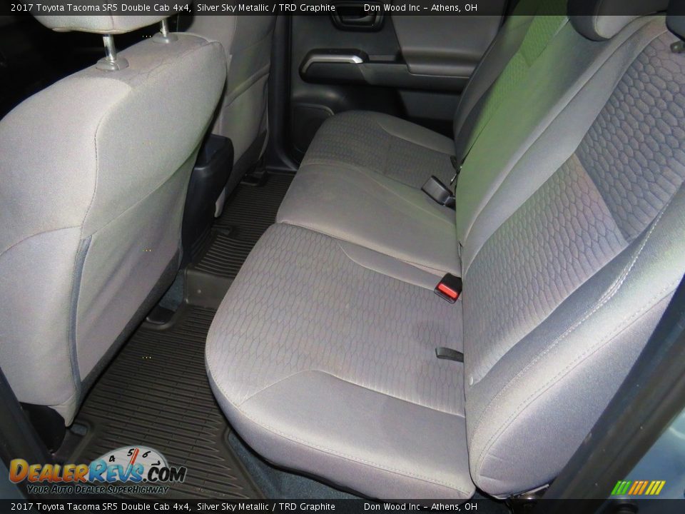2017 Toyota Tacoma SR5 Double Cab 4x4 Silver Sky Metallic / TRD Graphite Photo #21