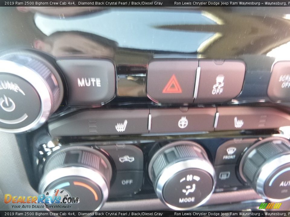 2019 Ram 2500 Bighorn Crew Cab 4x4 Diamond Black Crystal Pearl / Black/Diesel Gray Photo #19
