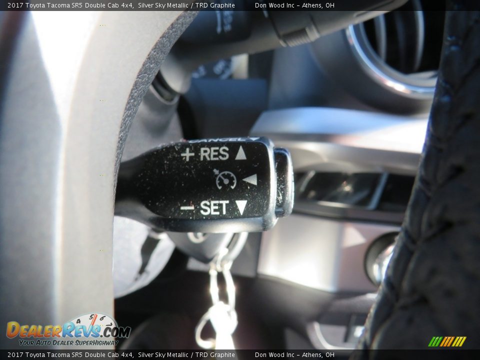 2017 Toyota Tacoma SR5 Double Cab 4x4 Silver Sky Metallic / TRD Graphite Photo #33