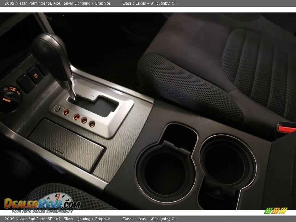 2009 Nissan Pathfinder SE 4x4 Silver Lightning / Graphite Photo #16