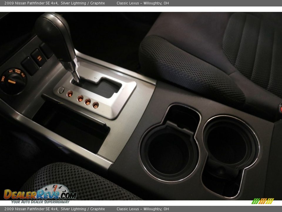 2009 Nissan Pathfinder SE 4x4 Silver Lightning / Graphite Photo #17
