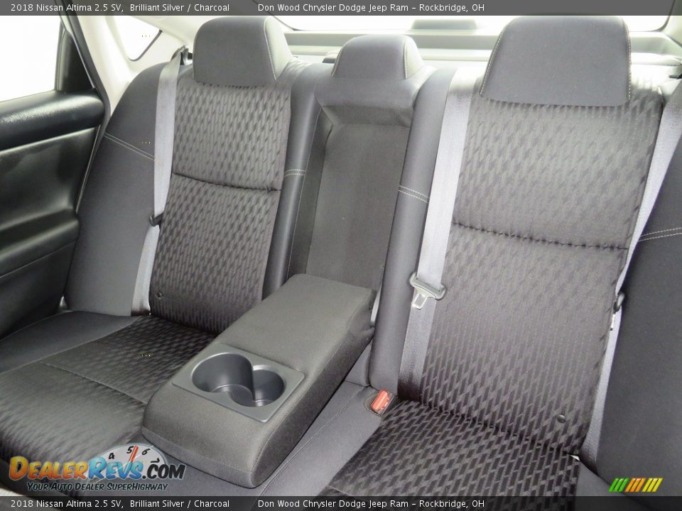 2018 Nissan Altima 2.5 SV Brilliant Silver / Charcoal Photo #22