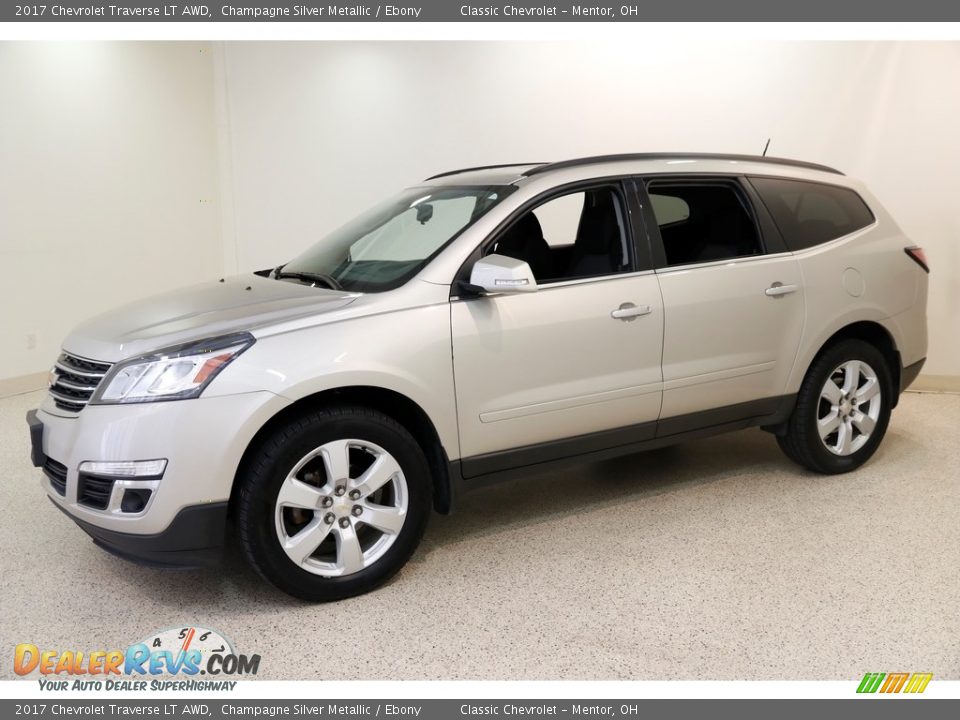 2017 Chevrolet Traverse LT AWD Champagne Silver Metallic / Ebony Photo #3