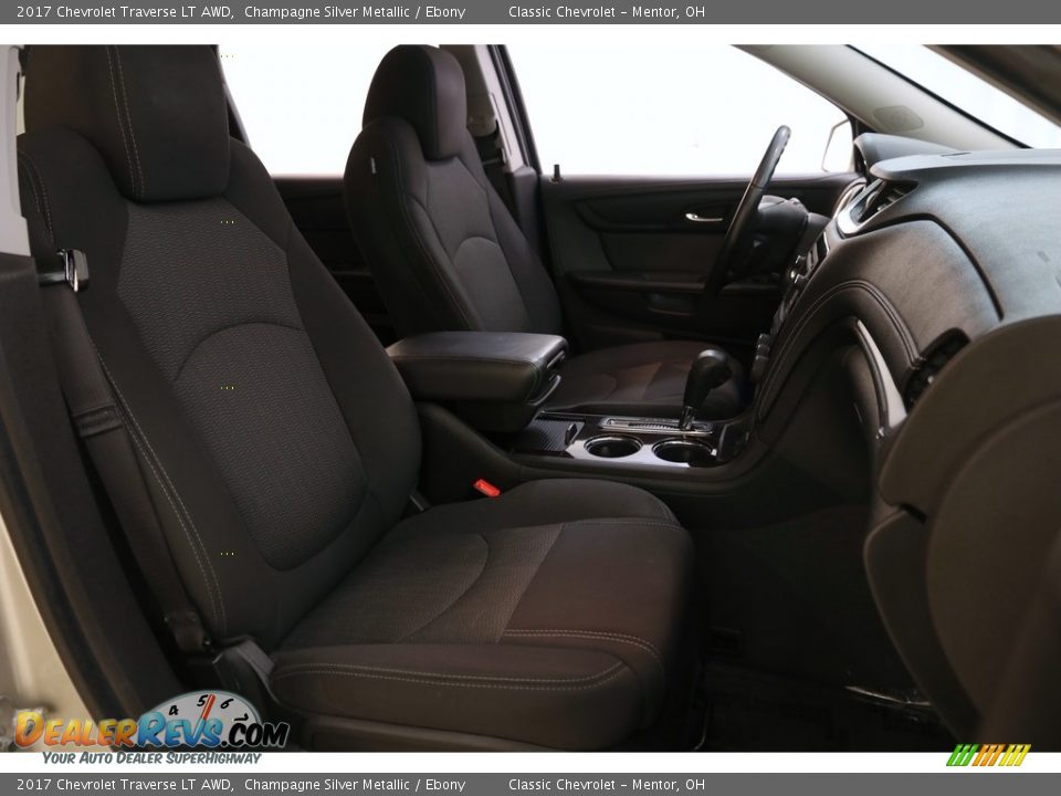 2017 Chevrolet Traverse LT AWD Champagne Silver Metallic / Ebony Photo #14