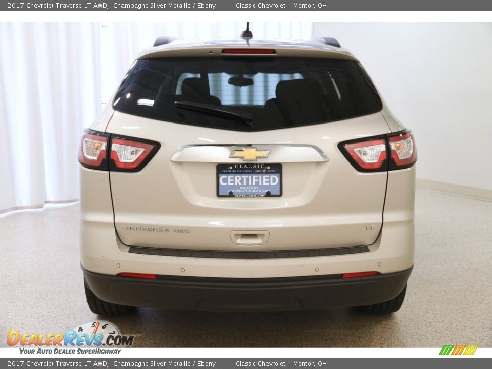 2017 Chevrolet Traverse LT AWD Champagne Silver Metallic / Ebony Photo #18