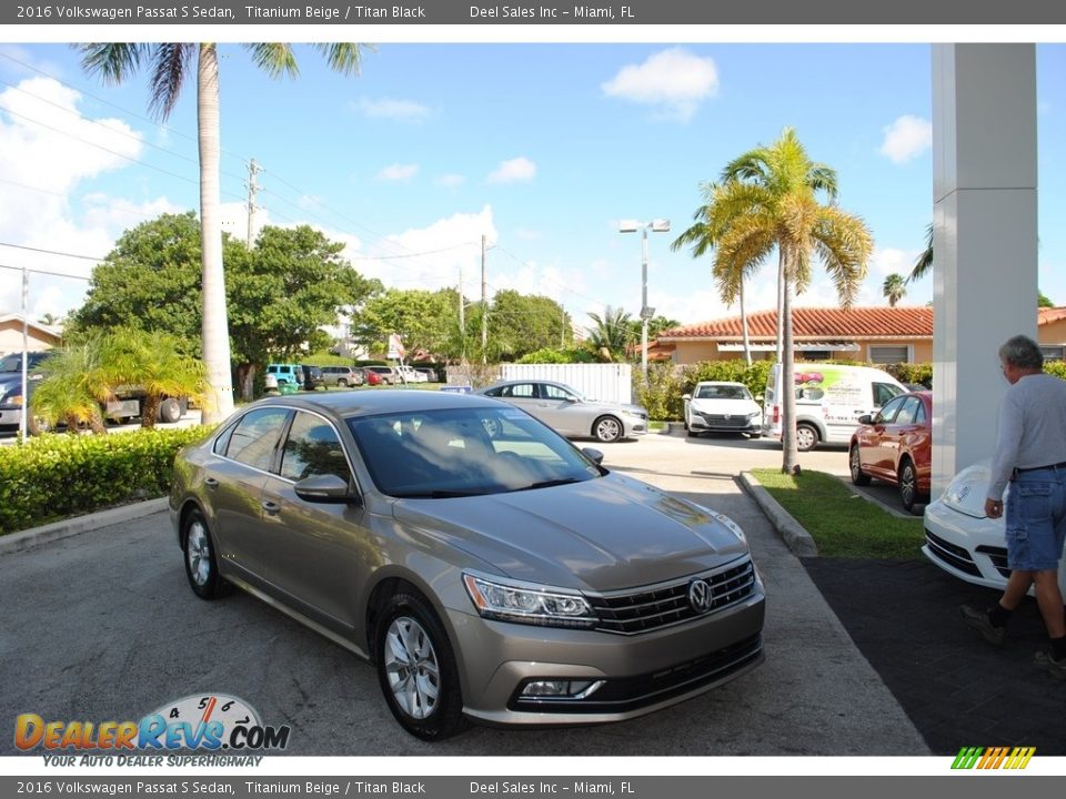 2016 Volkswagen Passat S Sedan Titanium Beige / Titan Black Photo #1