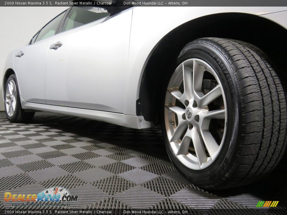2009 Nissan Maxima 3.5 S Radiant Silver Metallic / Charcoal Photo #16