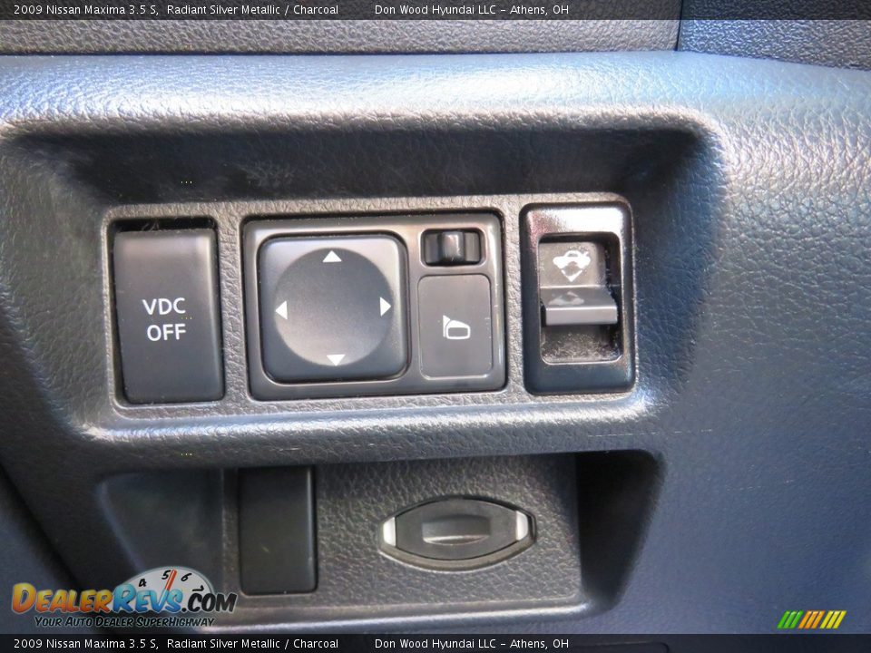 2009 Nissan Maxima 3.5 S Radiant Silver Metallic / Charcoal Photo #35