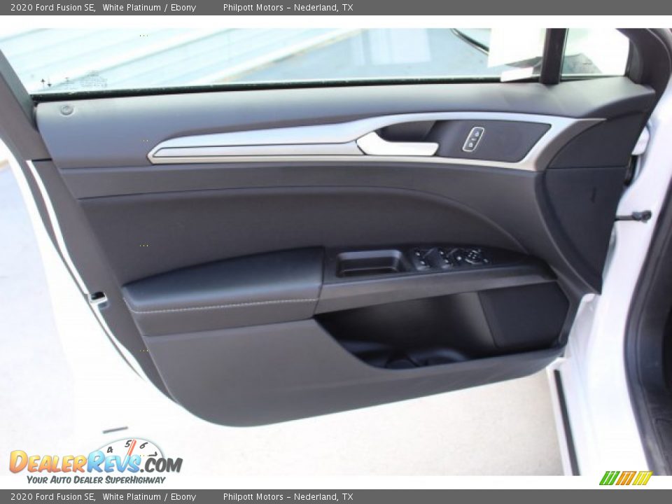 2020 Ford Fusion SE White Platinum / Ebony Photo #9
