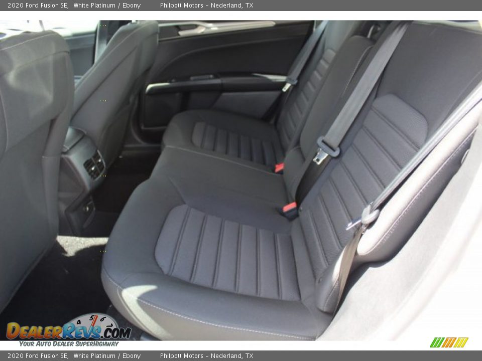 2020 Ford Fusion SE White Platinum / Ebony Photo #21