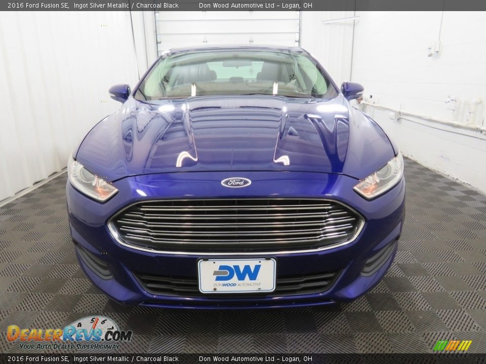 2016 Ford Fusion SE Ingot Silver Metallic / Charcoal Black Photo #5