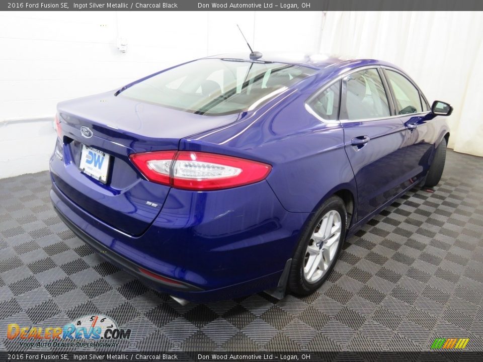 2016 Ford Fusion SE Ingot Silver Metallic / Charcoal Black Photo #15