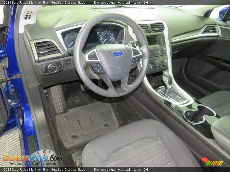 2016 Ford Fusion SE Ingot Silver Metallic / Charcoal Black Photo #29