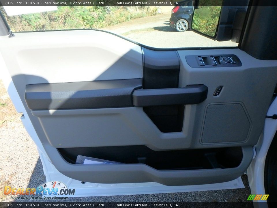 2019 Ford F150 STX SuperCrew 4x4 Oxford White / Black Photo #15