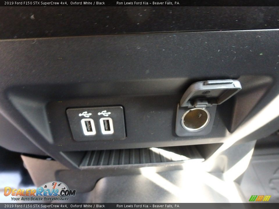 2019 Ford F150 STX SuperCrew 4x4 Oxford White / Black Photo #18