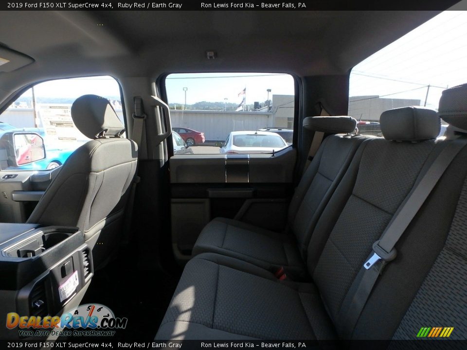 2019 Ford F150 XLT SuperCrew 4x4 Ruby Red / Earth Gray Photo #14