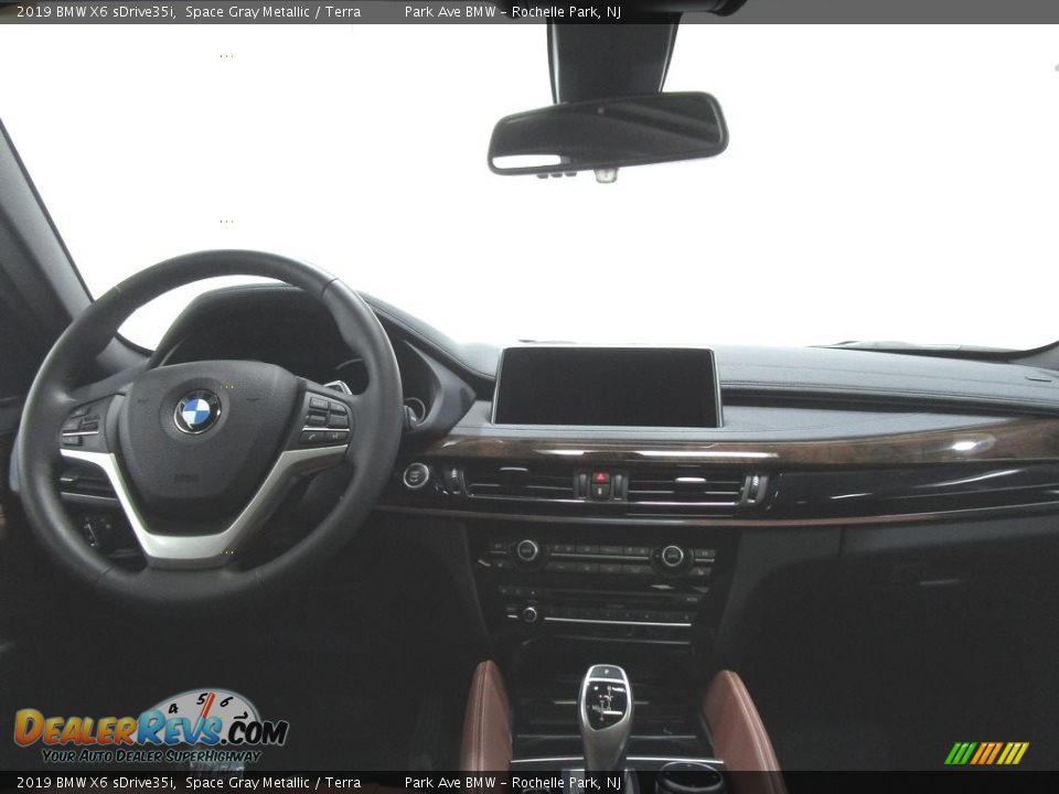 2019 BMW X6 sDrive35i Space Gray Metallic / Terra Photo #24