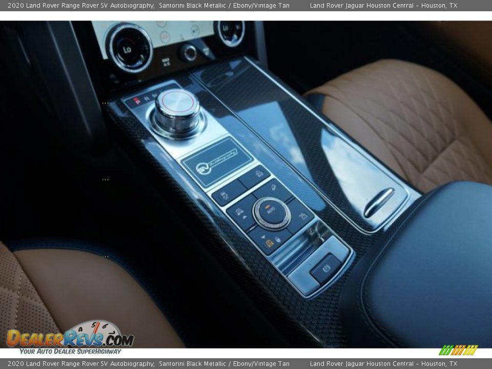 Controls of 2020 Land Rover Range Rover SV Autobiography Photo #16
