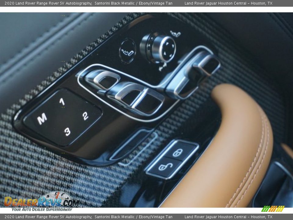 Controls of 2020 Land Rover Range Rover SV Autobiography Photo #20