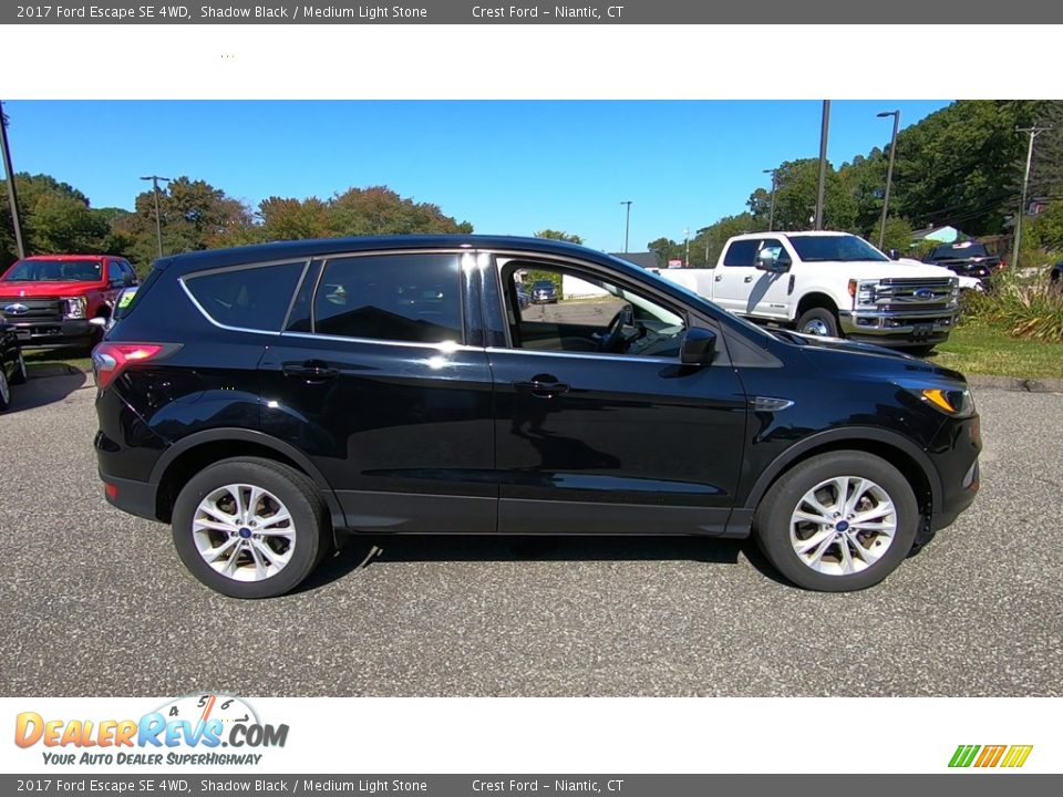 2017 Ford Escape SE 4WD Shadow Black / Medium Light Stone Photo #8