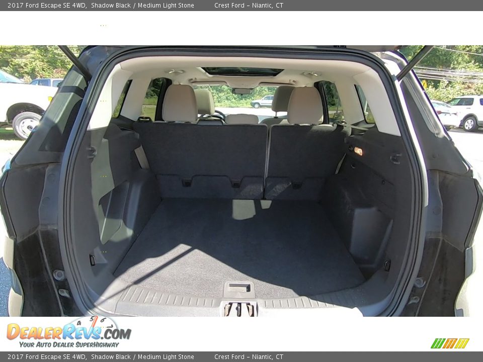 2017 Ford Escape SE 4WD Shadow Black / Medium Light Stone Photo #22