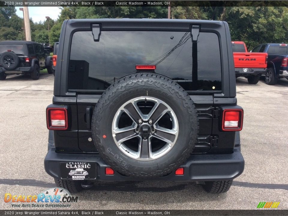 2020 Jeep Wrangler Unlimited Sahara 4x4 Black / Black Photo #8