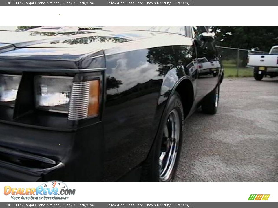 1987 Buick Regal Grand National Black / Black/Gray Photo #3