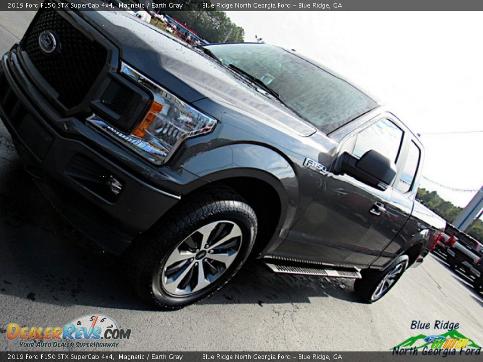 2019 Ford F150 STX SuperCab 4x4 Magnetic / Earth Gray Photo #30