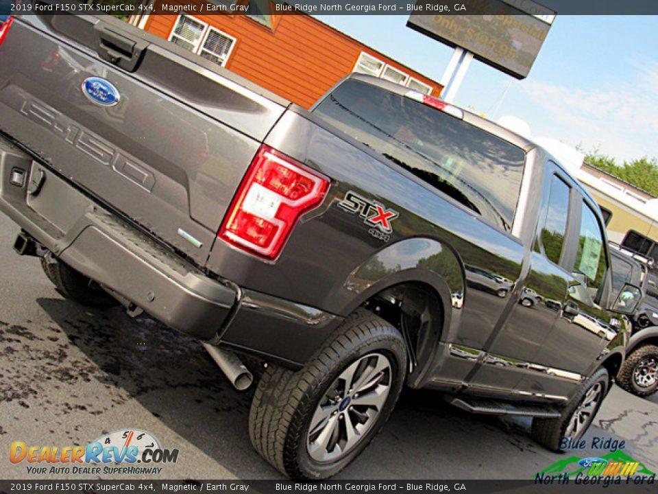 2019 Ford F150 STX SuperCab 4x4 Magnetic / Earth Gray Photo #32