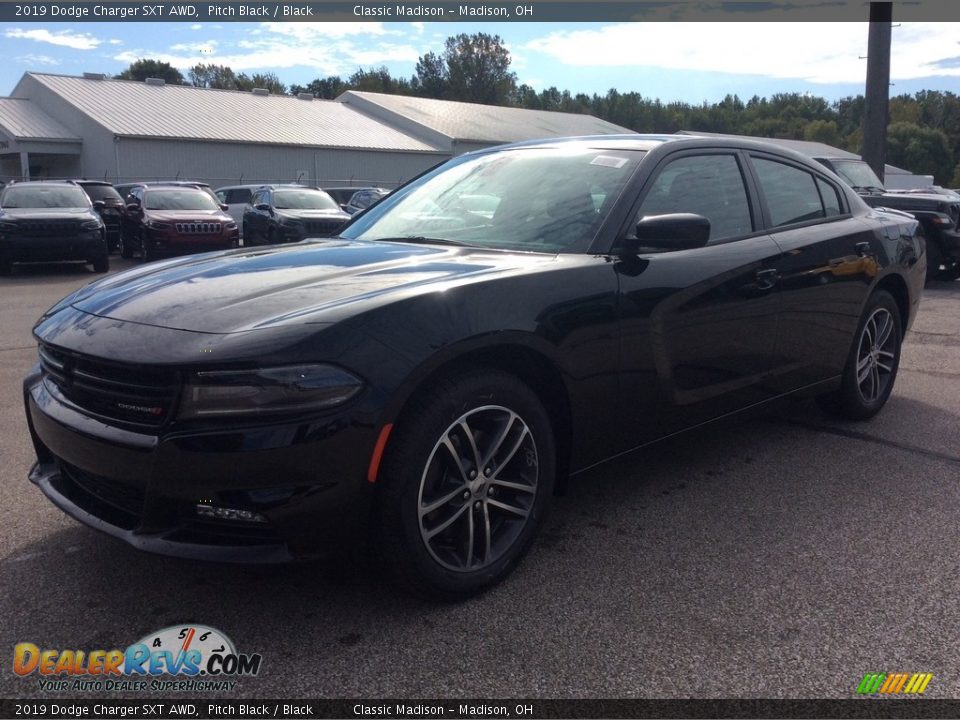 2019 Dodge Charger SXT AWD Pitch Black / Black Photo #5