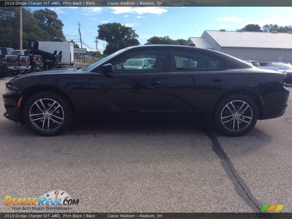 2019 Dodge Charger SXT AWD Pitch Black / Black Photo #6