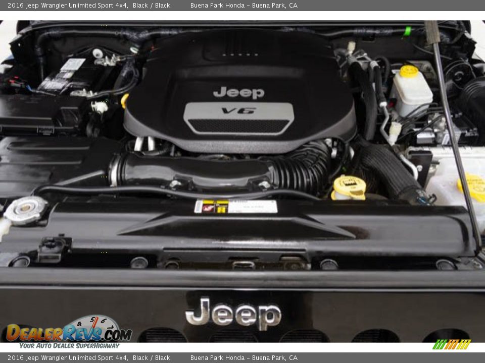2016 Jeep Wrangler Unlimited Sport 4x4 Black / Black Photo #28