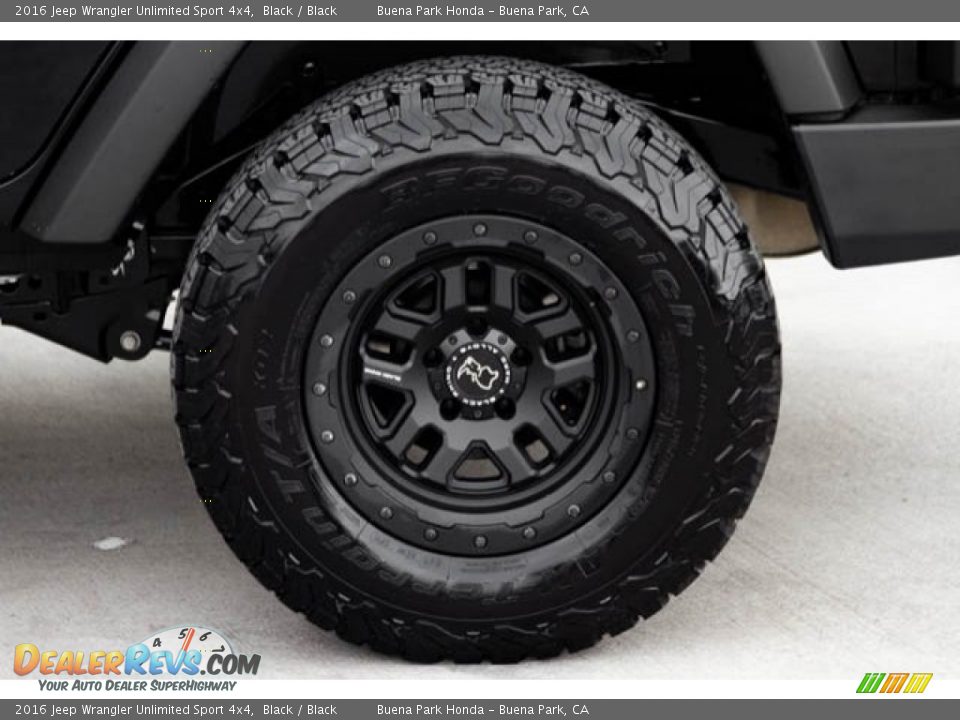 2016 Jeep Wrangler Unlimited Sport 4x4 Black / Black Photo #32