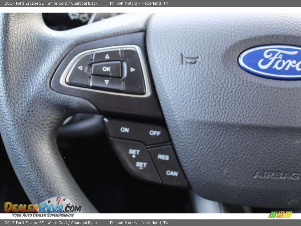 2017 Ford Escape SE White Gold / Charcoal Black Photo #12