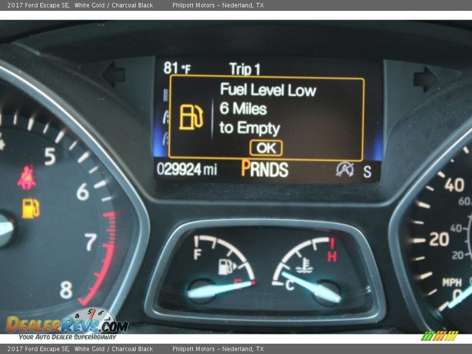 2017 Ford Escape SE White Gold / Charcoal Black Photo #15
