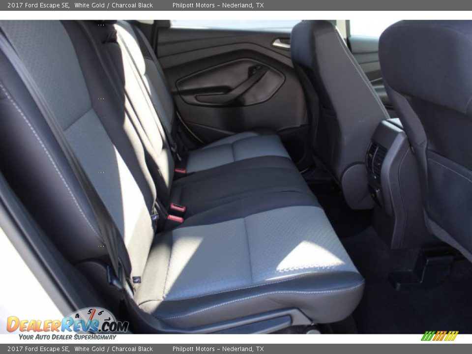 2017 Ford Escape SE White Gold / Charcoal Black Photo #26