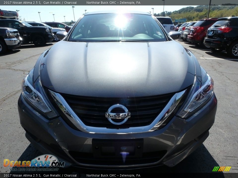 2017 Nissan Altima 2.5 S Gun Metallic / Charcoal Photo #3