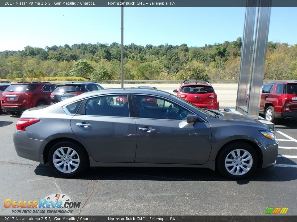 2017 Nissan Altima 2.5 S Gun Metallic / Charcoal Photo #5
