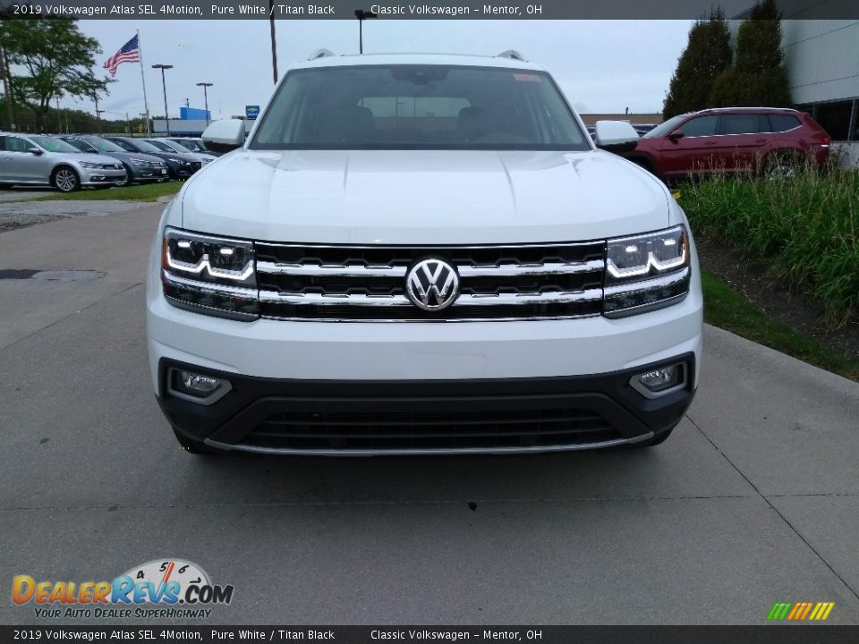 2019 Volkswagen Atlas SEL 4Motion Pure White / Titan Black Photo #1