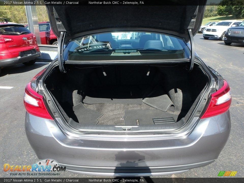 2017 Nissan Altima 2.5 S Gun Metallic / Charcoal Photo #10