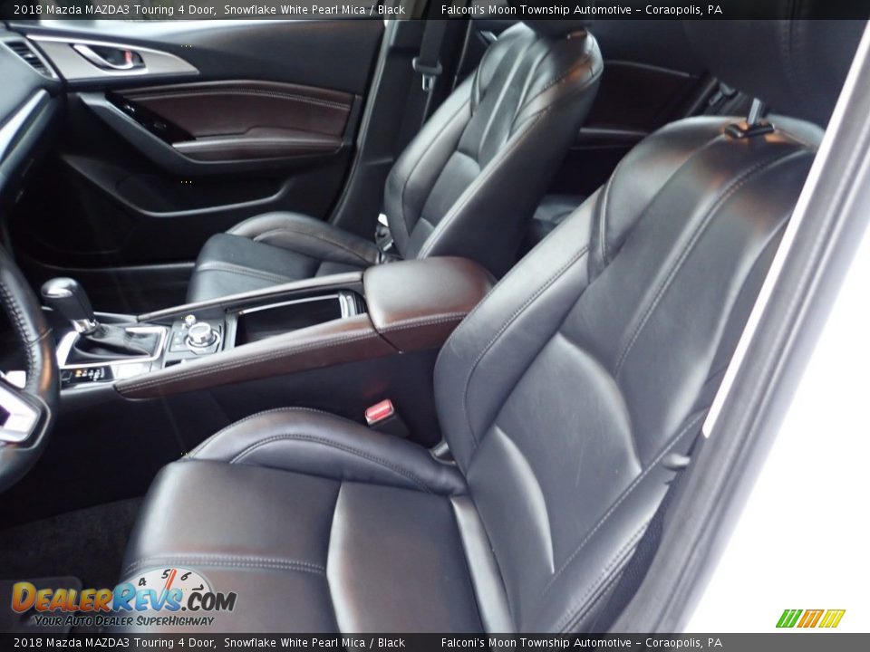 2018 Mazda MAZDA3 Touring 4 Door Snowflake White Pearl Mica / Black Photo #15