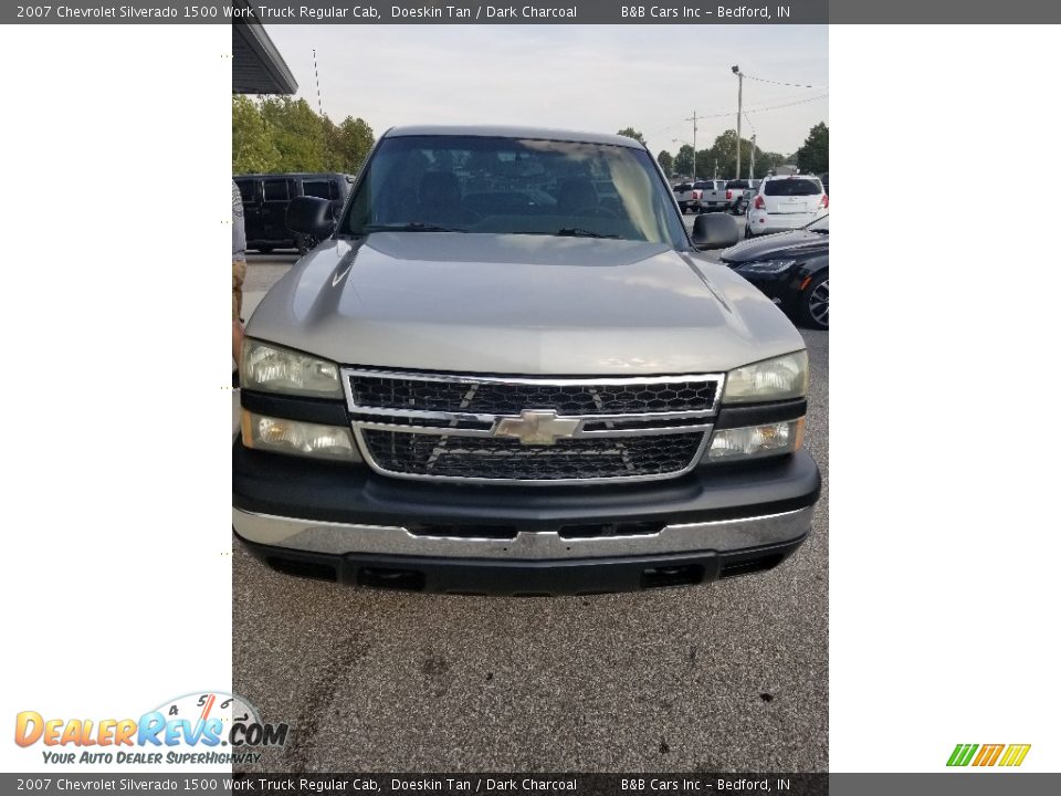 2007 Chevrolet Silverado 1500 Work Truck Regular Cab Doeskin Tan / Dark Charcoal Photo #7