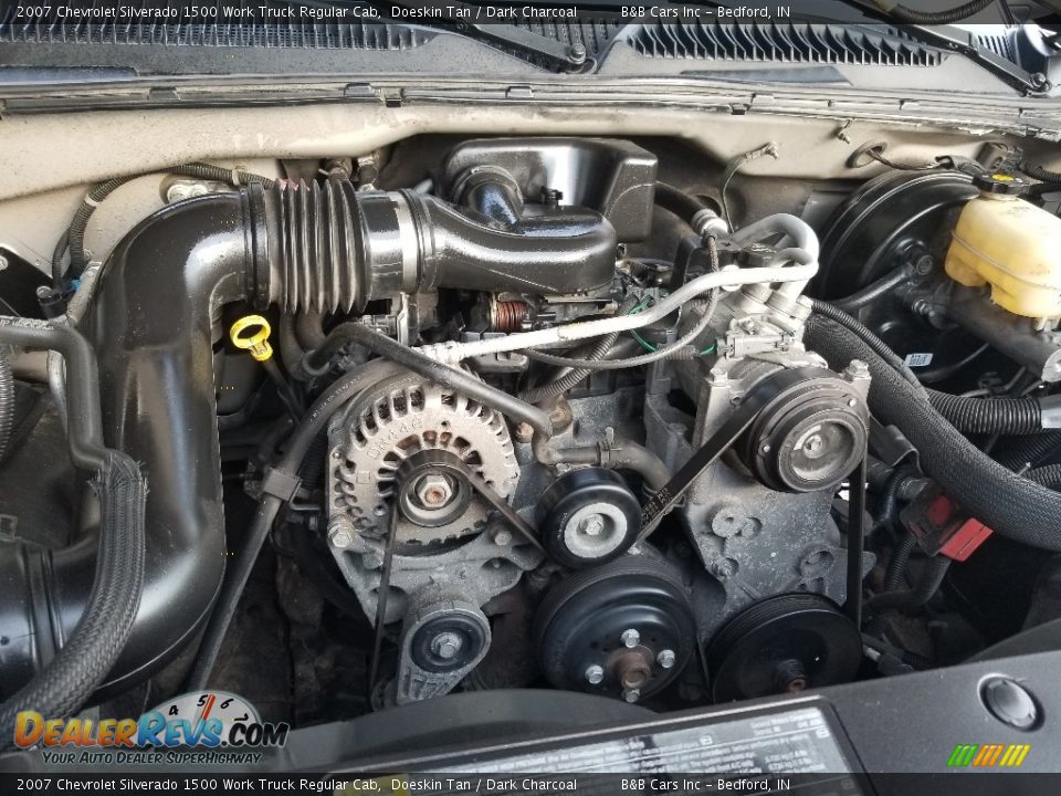 2007 Chevrolet Silverado 1500 Work Truck Regular Cab Doeskin Tan / Dark Charcoal Photo #18