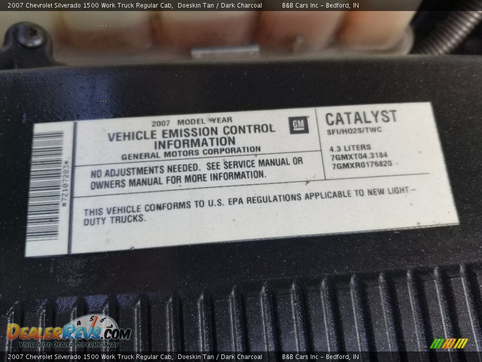 2007 Chevrolet Silverado 1500 Work Truck Regular Cab Doeskin Tan / Dark Charcoal Photo #19