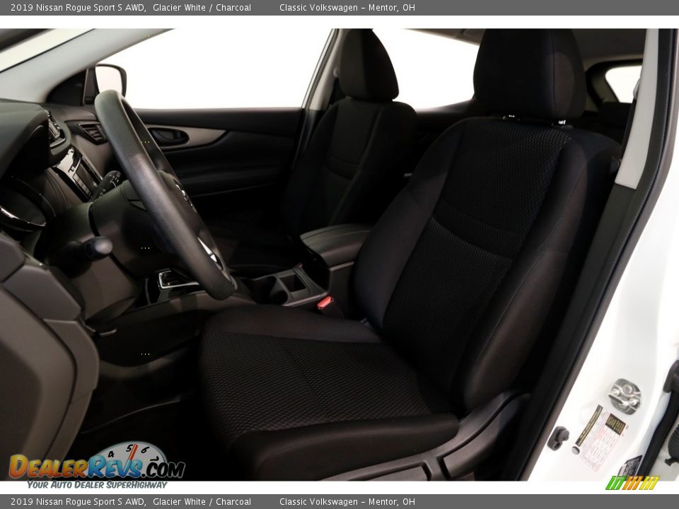 2019 Nissan Rogue Sport S AWD Glacier White / Charcoal Photo #5