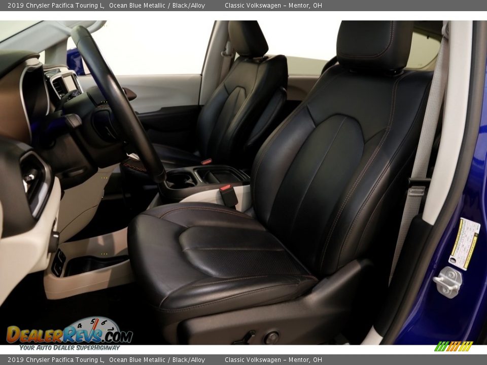 2019 Chrysler Pacifica Touring L Ocean Blue Metallic / Black/Alloy Photo #5