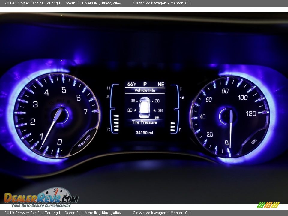 2019 Chrysler Pacifica Touring L Ocean Blue Metallic / Black/Alloy Photo #7