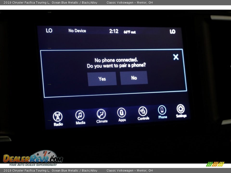 2019 Chrysler Pacifica Touring L Ocean Blue Metallic / Black/Alloy Photo #14