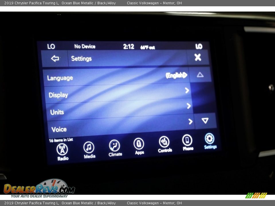 2019 Chrysler Pacifica Touring L Ocean Blue Metallic / Black/Alloy Photo #15